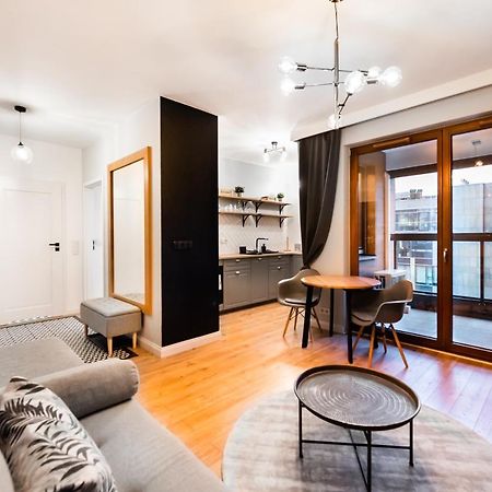 Grzybowska Luxury Apartment วอร์ซอ ภายนอก รูปภาพ
